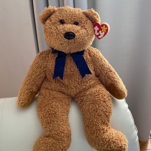 Ty Beanie BUDDIES “FUZZ” Bear. Ultra Rare.Retired. Errors increase value!